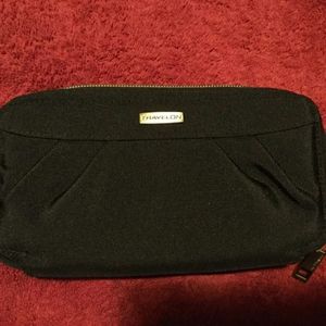 Black Travelon Wallet